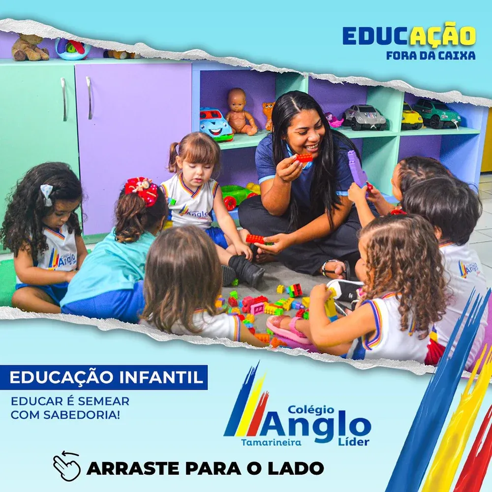 Crianças e educadora em uma experiência de brincadeira na escola