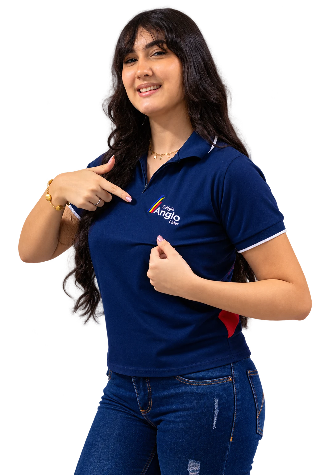 Estudante do Anglo Tamarineira com uniforme da escola